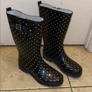 Western Chief Classic Dots-Black rain Boots